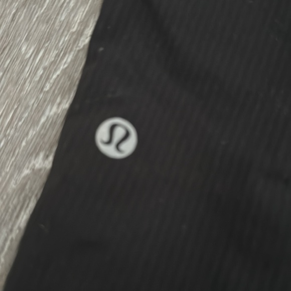 Lululemon black joggers - Picture 3 of 4